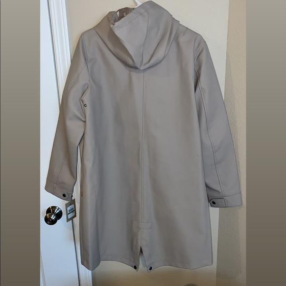 LEVIS RAINCOAT - Picture 3 of 3